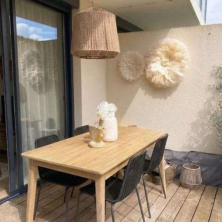 Le Cocon D'ecume - 150 M De La Apartment *